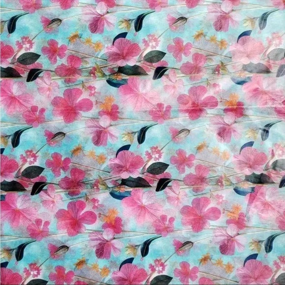 25 Sheets Floral Tissue , Gift Wrapping Paper - Picture 4 of 11